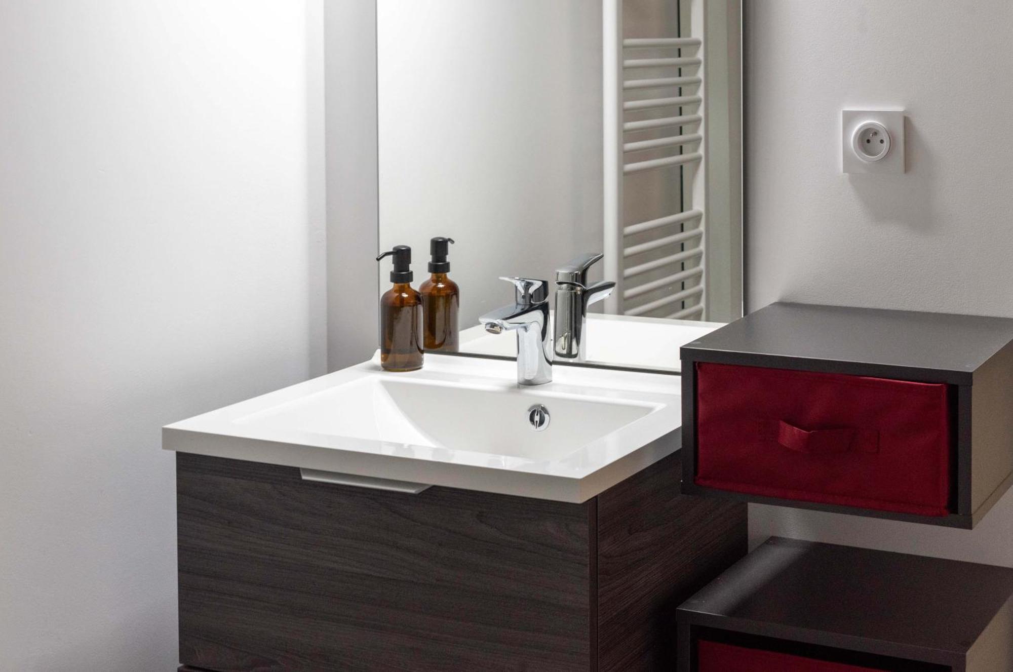 Le Petit Anjou, Cocon Chaleureux Et Apaisant Appartement *